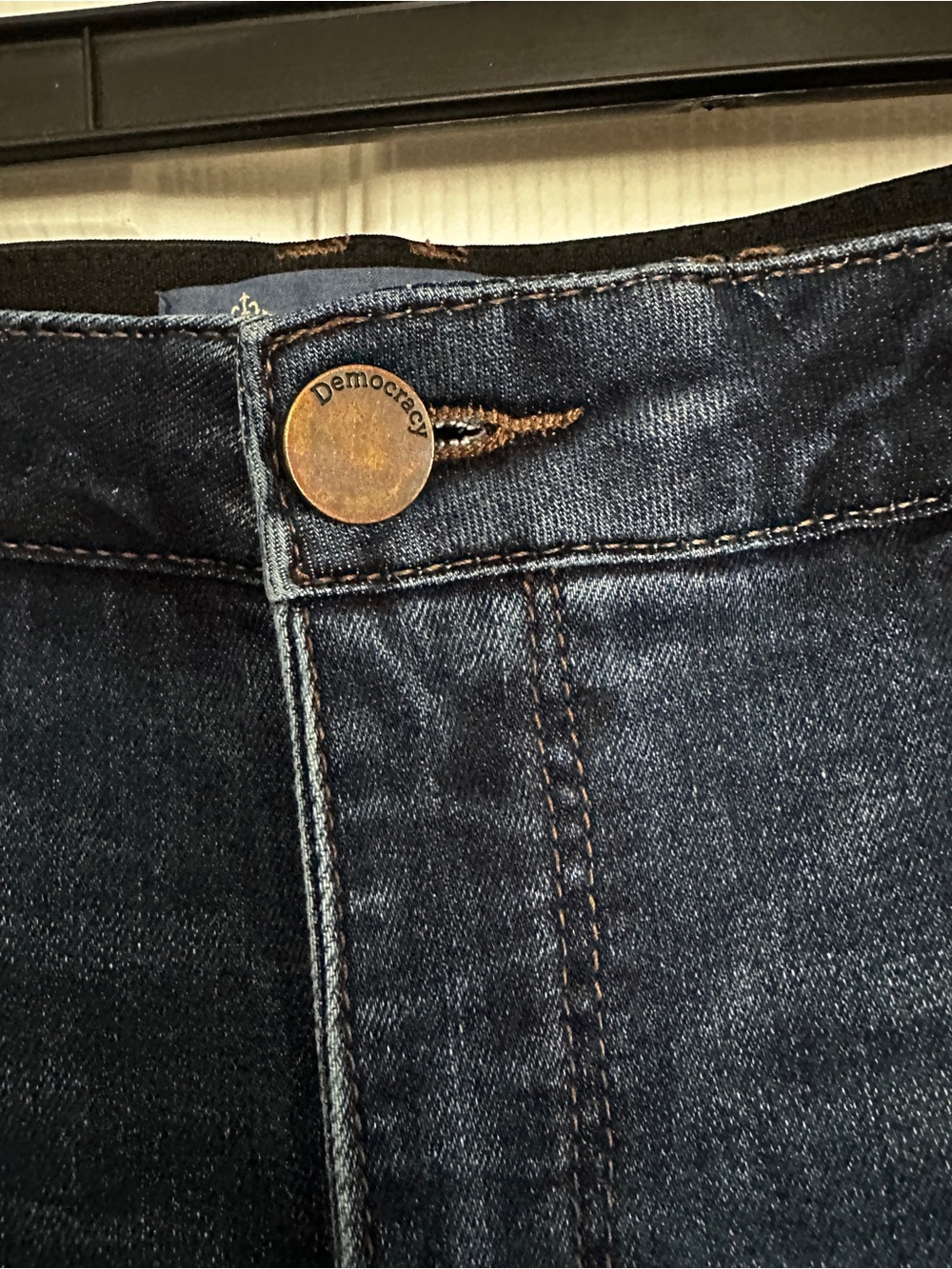 Democracy Dark Blue Straight Leg Women’s Jeans - Picture 3 of 9